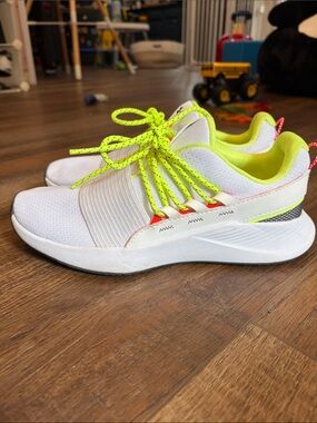 Under Armour White Sneakers with Neon Yellow Accents